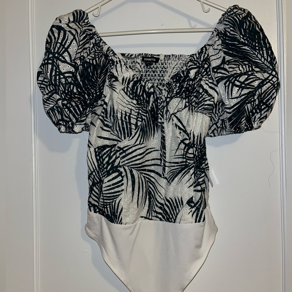 NWT Palm Tree Eyelet Bodysuit
